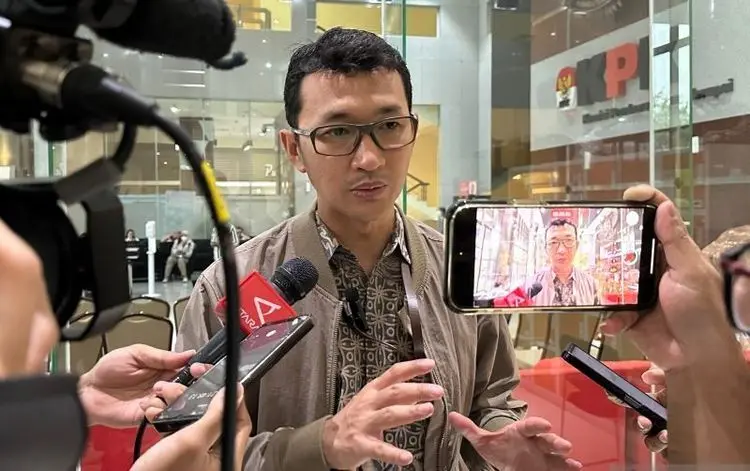 KPK Dalami Peran PT KEM dalam Dugaan Pemerasan Sertifikasi K3 KPK Dalami Peran PT KEM dalam Dugaan Pemerasan Sertifikasi K3