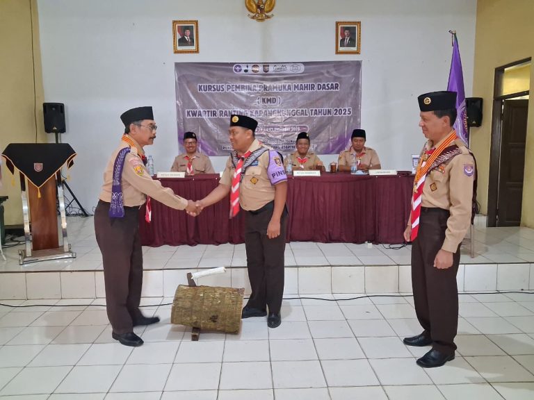 Kak Udex Mundzir Pinsus KMD Karangnunggal 2025