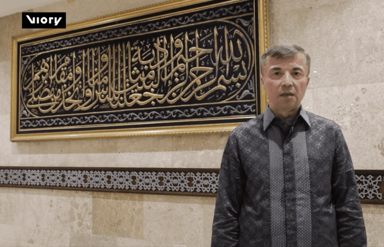 Dubes Rusia Sampaikan Pesan Damai Saat Iftar di Istiqlal