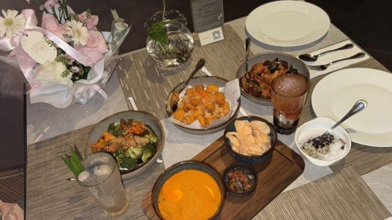 Waspada Makan Berlebih Saat Lebaran, Ini Risikonya