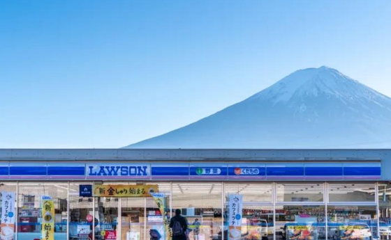 Pesona Kawaguchiko dengan Latar Gunung Fuji