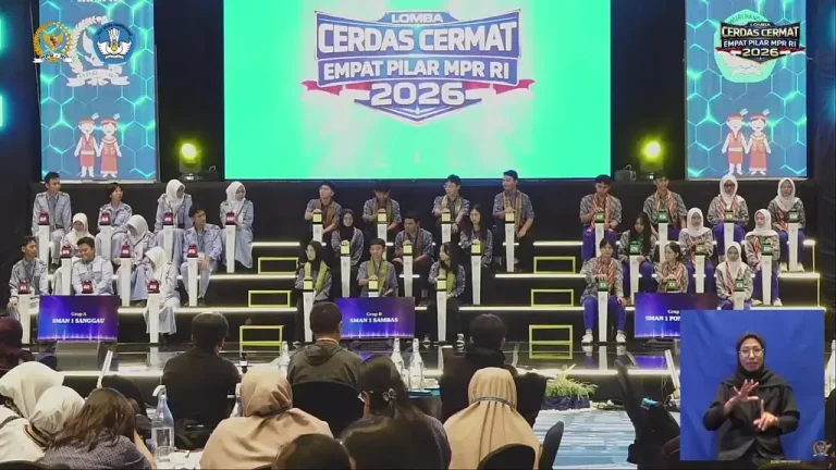 Ironi LCC Kalbar: Jawaban Sama, Nilai Beda